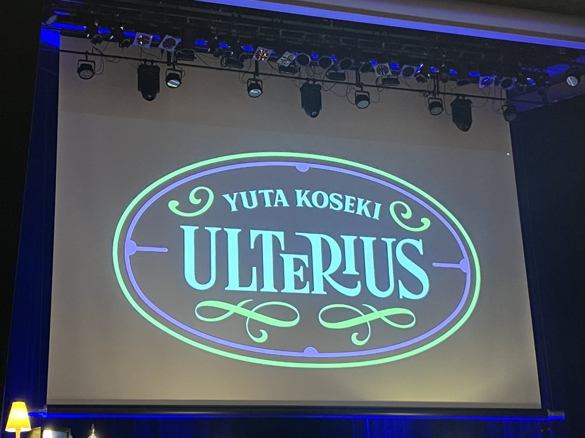 ahykyr36's tweet photo. 念願だった小関くんのライブ！
ジャズとの相性がとにかく良すぎた👏
まさかの朗読もあって、それが素敵だったし、相変わらずの自由すぎるトークも楽しかった🤣
でももっと歌聴きたかったからbillboard嬉しいし絶対行きたい！
TVUは特にエモすぎたし、いつか再演してほしいです😭
#ULTERIUS https://t.co/D9HVdfHapS