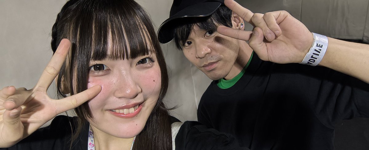 yu042502's tweet photo. 10/3(土)アナフェス Lionlimited、4(日)RAD THE LIVE RAD HALLのLIVEで輝ぱにのひなちゃん🧡とチェキ＆写メ😄🧡久々のひなちゃん2日間両日楽しかったし、渡したかった物も渡しお揃いチェキ😆🧡
＃アナフェス名古屋miniLIVE
＃Lionlimited
＃RADTHELIVE
＃RADHALL
＃輝ぱに🧡💚🩷🩵❤️💜
＃星崎ひなな🧡 https://t.co/nX5tqs0IiE