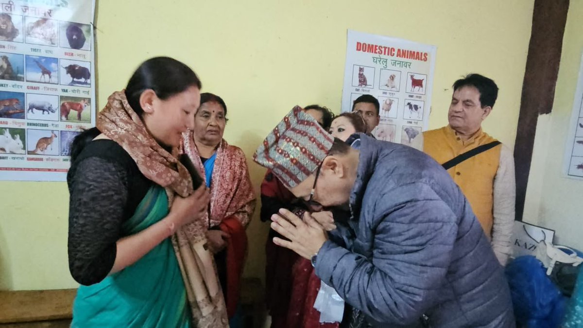 harshvshringla's tweet photo. A truly meaningful #AanganKaMilan in Lebong Valley, Darjeeling. 

Meeting our children, mothers and dedicated frontline workers reaffirmed that Seva begins with being present and serving at the grassroots.

Inspired by the spirit of service championed by Hon’ble Prime Minister Shri @narendramodi Ji, as we mark Modi@25.

@PMOIndia @AmitShah @NitinNabin @BJP4India @BJP4Bengal @SuvenduWB @SamikBJP @Rajyasabhasectt @BJPCentralMedia 

#SevaSankalpAbhiyan #ModiAt25
