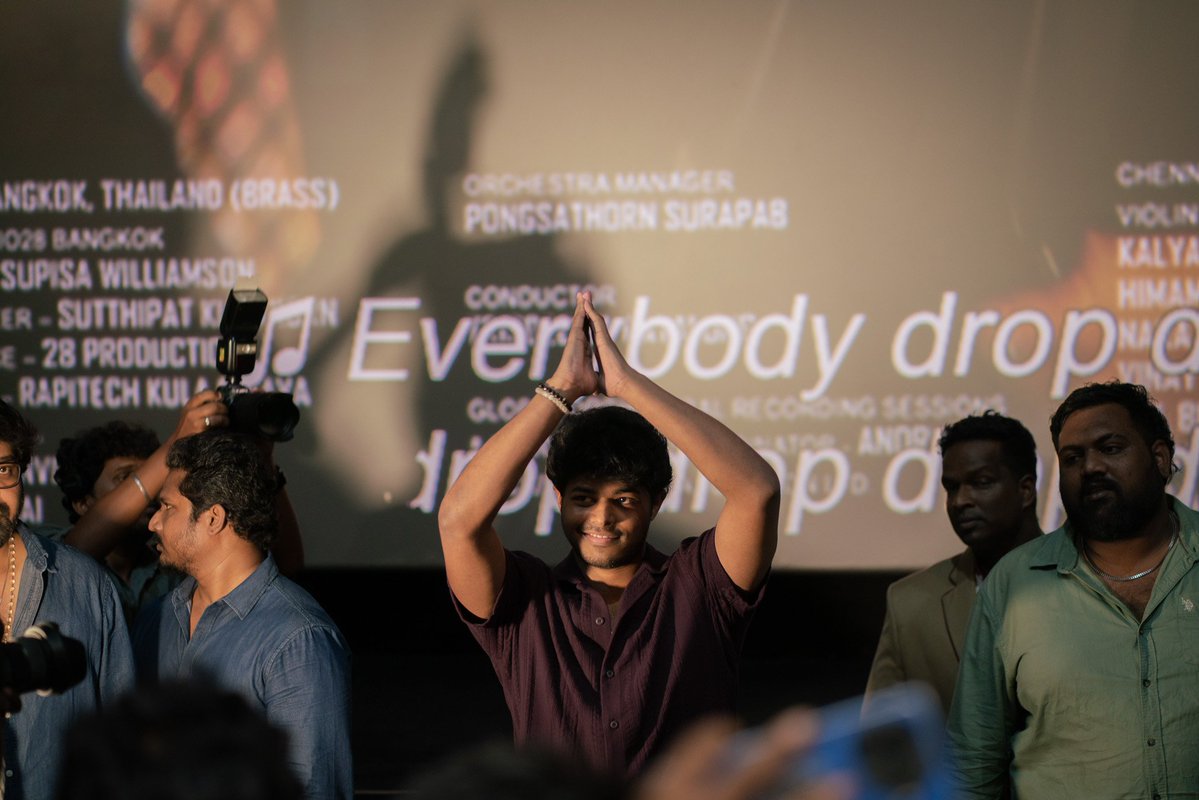 Troll_Cinema's tweet photo. #Sigma Theatre Visit 💥 #JasonSanjay https://t.co/U783DXOR6G