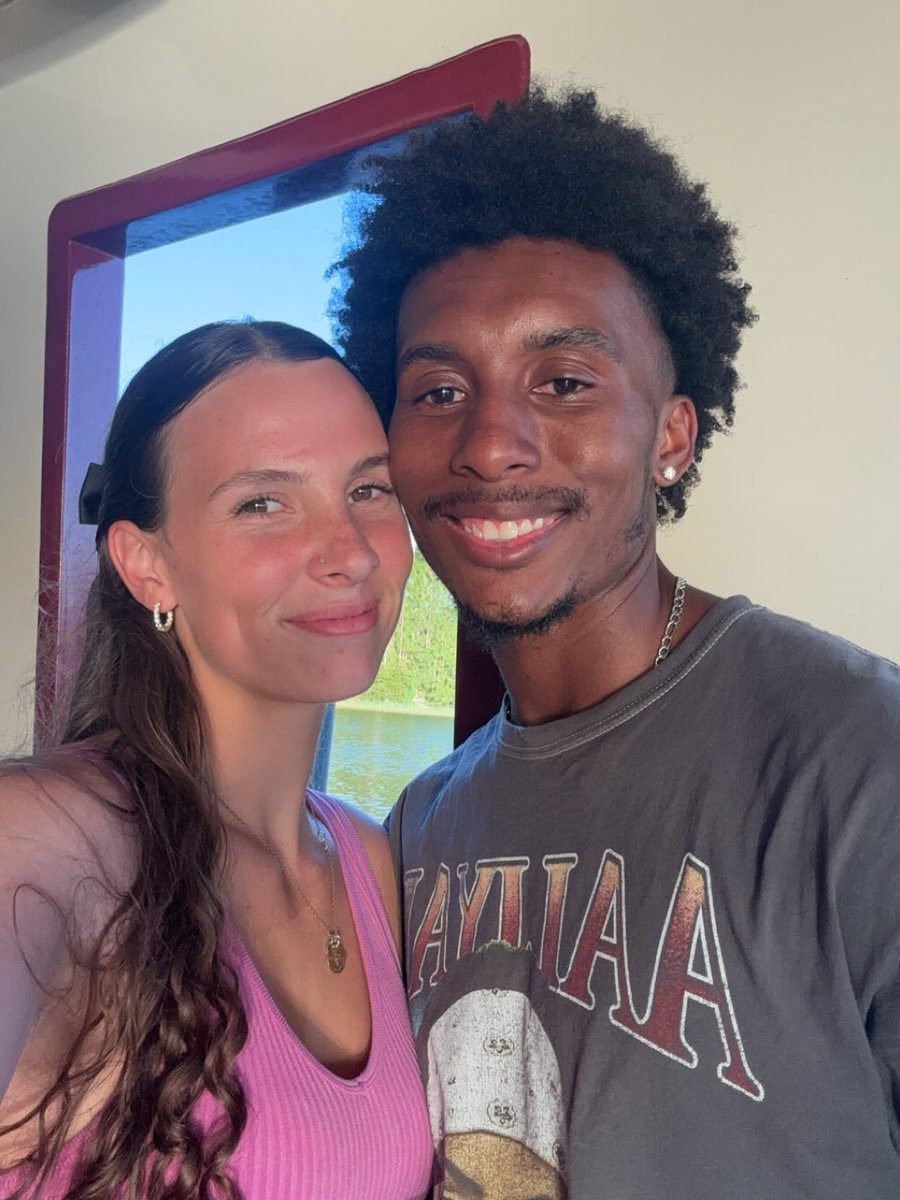 SageHunt64853's tweet photo. #InterracialCouple #WWBM #WhiteWomanBlackMan #BlackManWhiteWoman #MixedCouple #InterracialLove #BNWO https://t.co/FYR3D7ktIw
