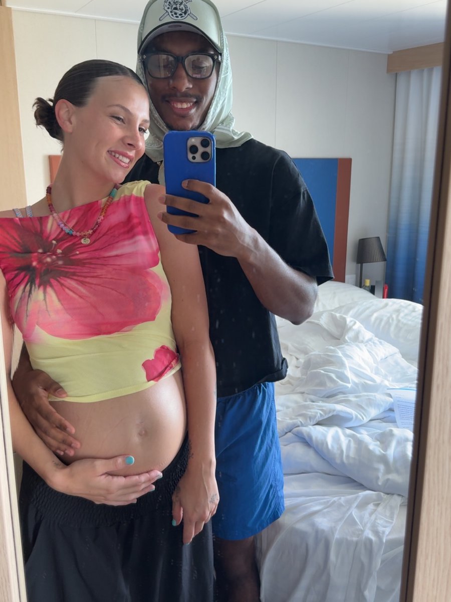 SageHunt64853's tweet photo. #InterracialCouple #WWBM #WhiteWomanBlackMan #BlackManWhiteWoman #MixedCouple #InterracialLove #BNWO https://t.co/FYR3D7ktIw