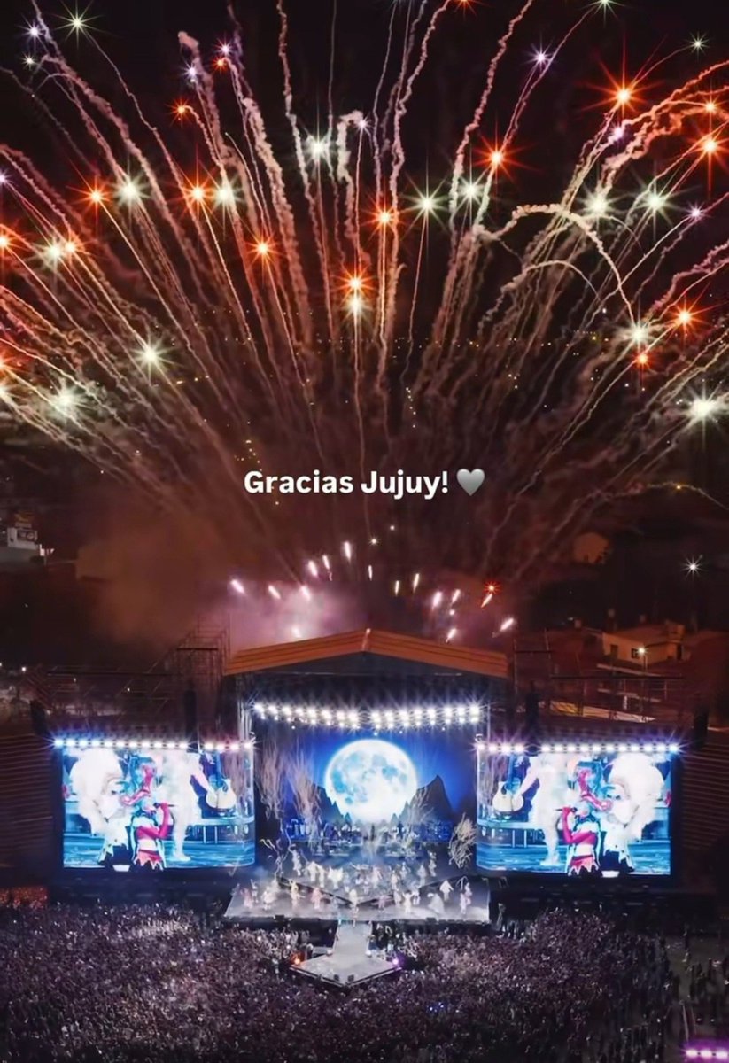 cc_ann4's tweet photo. mira como las quieren en sus casas a las pibas que hacian trap, crecieron y mostraron que se puede evolucionar y que la gente te siga siendo vos ♡ https://t.co/SPzzmuragh