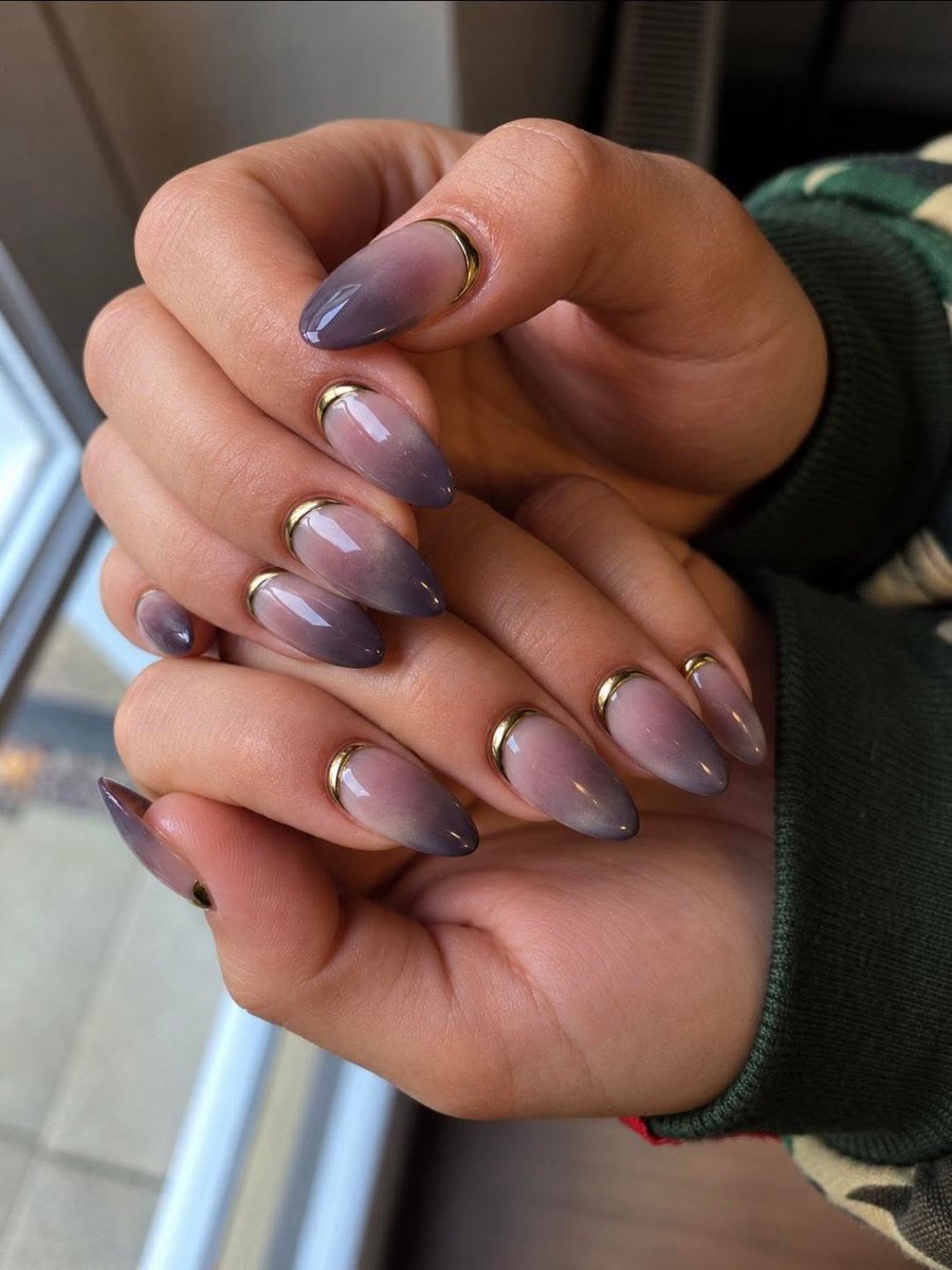 mikabdallabr's tweet photo. Simplesmente perfeitas! ��� Unhas de Mika Abdalla para Valentino SS27 Show. https://t.co/iduhYPnWXv