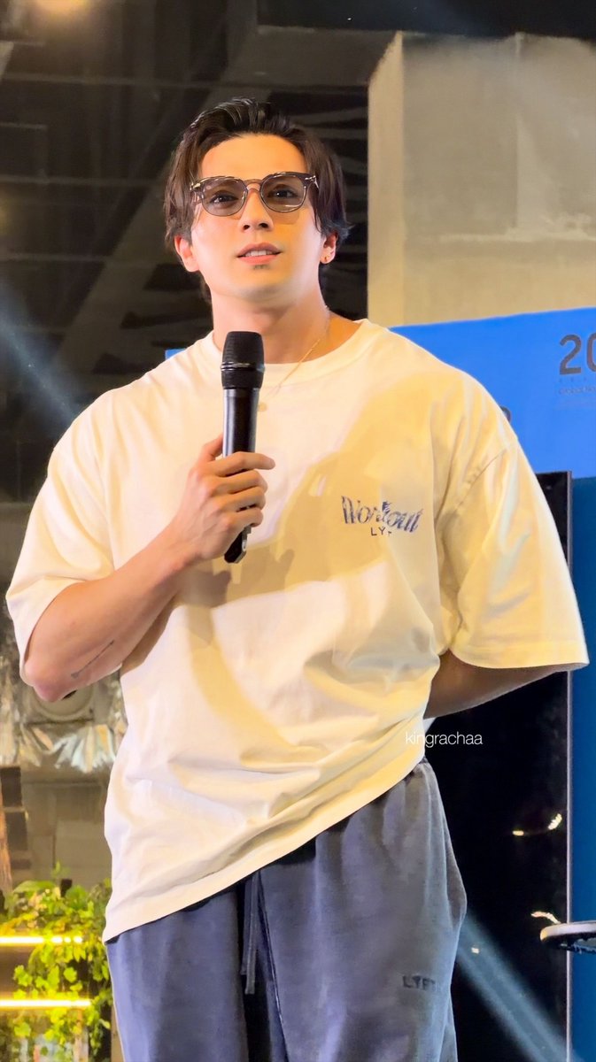 kingrachaa's tweet photo. Berbagi foto-foto Mackenyu maha dahsyat di #indonesiacomiccon #ICC2026 https://t.co/tFeiGo4LGH