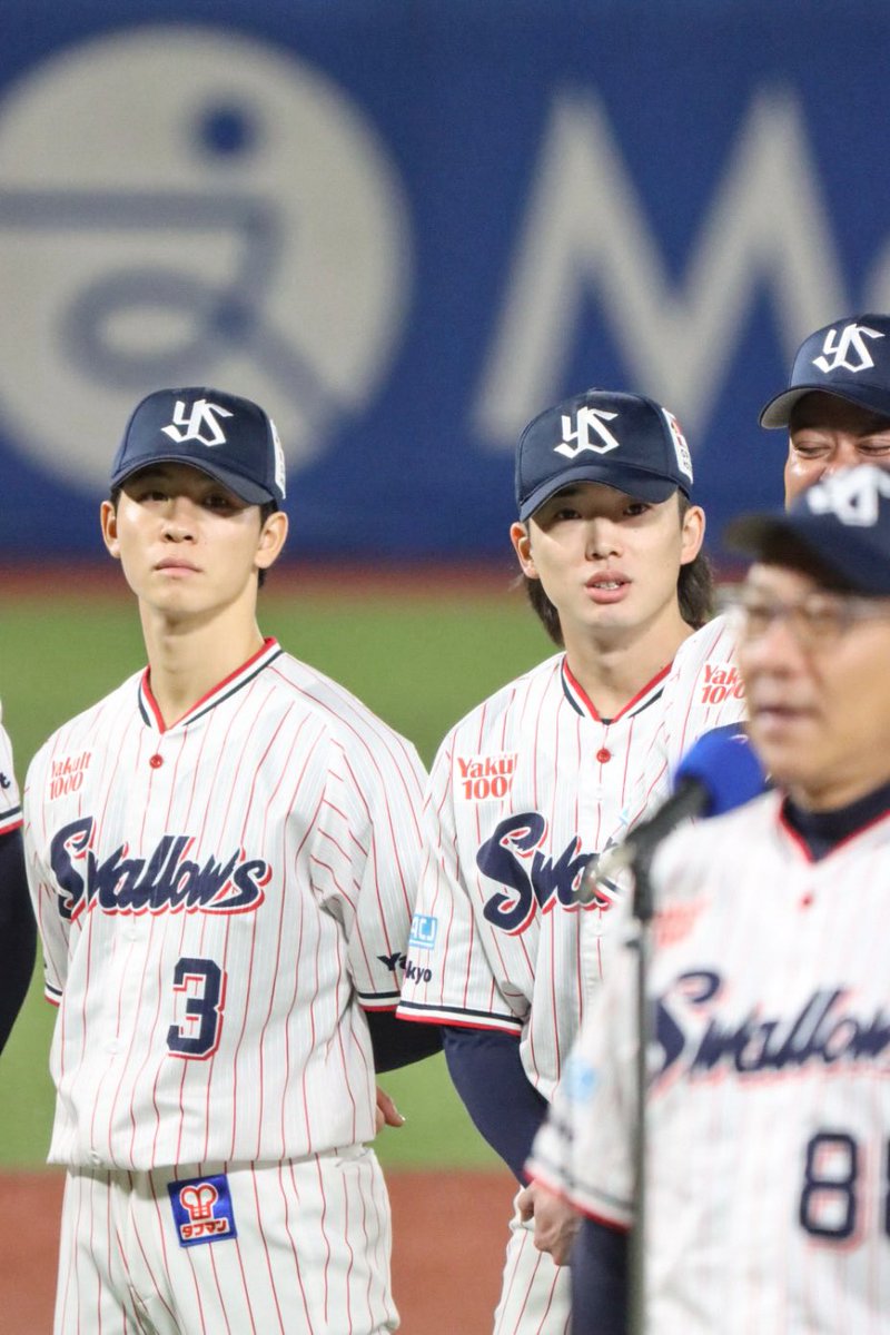 926826h's tweet photo. 監督が奉納試合を11/13‼️って言った時のひでき😂笑い堪えられてない（笑）

261004 神宮
#swallows #長岡秀樹 https://t.co/RgC6XvOlYV