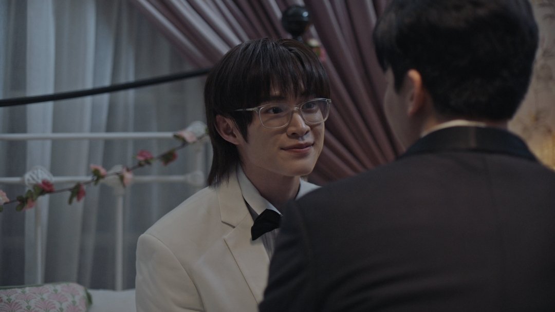 YourThirdSeries's tweet photo. “ขอบคุณนะครับที่เลือกพี่”

“ผมไม่ได้เลือกพี่… ผมแค่เจอแล้วต่างหาก”

YOUR THIRD SERIES EP11

#ที่สามของเธอEP11 https://t.co/HjiYwmkfQd