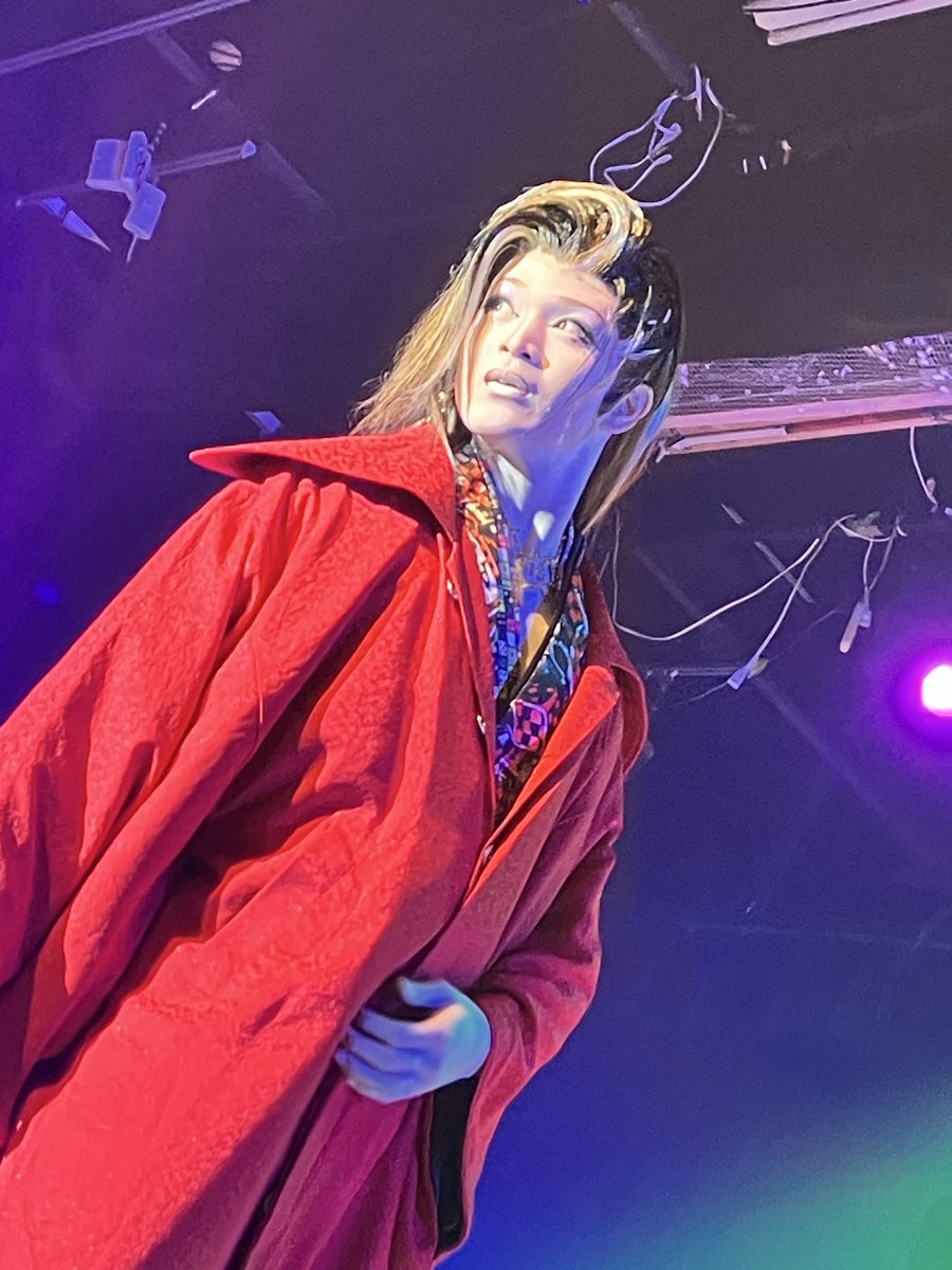 wi_3125h's tweet photo. ＃一関山桜桃の湯　＃桃の湯劇場
＃劇団錦　10/3夜
＃錦琳音
高身長でスタイル抜群だから
コート羽織る舞踊がより格好良い✨
天然⁇喋るとオモロ〜くなるんやね！ https://t.co/trOc0xU430