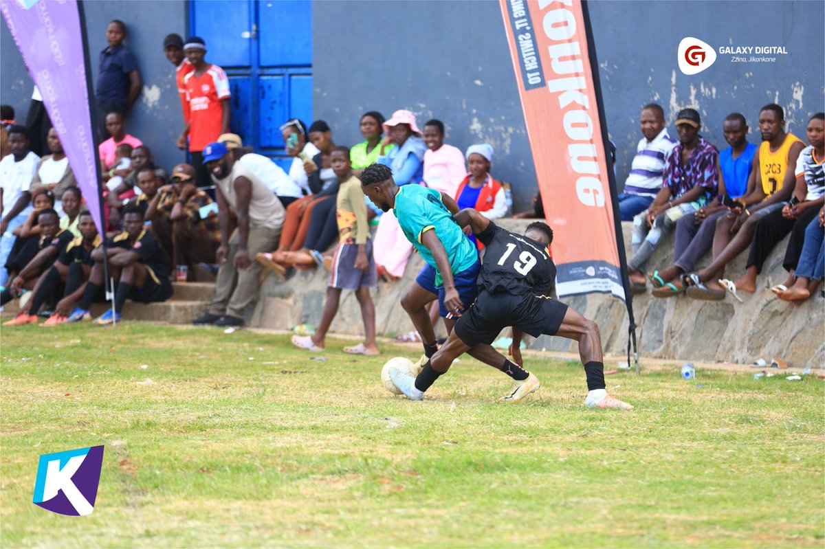 GalaxyFMUg's tweet photo. The #GalaxyFMVsLuzira football match is underway 

What are your predictions?

#ZzinaLifeStyle https://t.co/ja4BkXcxl1