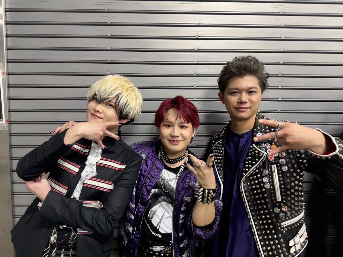 Yuki_S_918's tweet photo. #ヒプマイ12thライブ ！！！
2日間ありがとうございました！！！
楽しかったぁぁあああああああ！！

十四くん、くーこーさん、ひとやさん、リーダー、竹内さんと出会えて本当に良かった！
聴いてくれたあなたに月の光が届いていますように🌔

BLOCK PARTYも13thライブも最高に楽しみです✨️✨️ https://t.co/fkD7ZivXPA