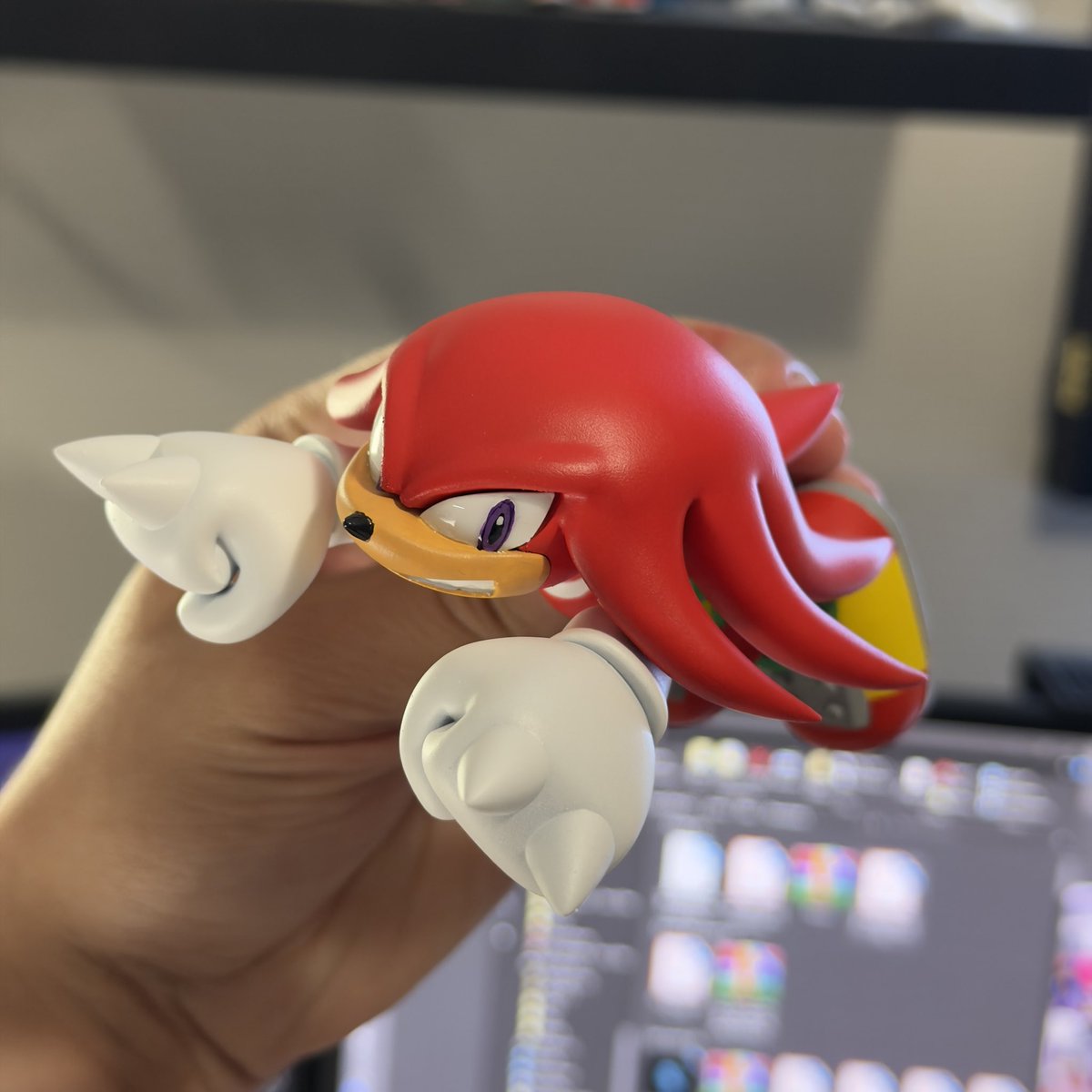 TitoTheOG's tweet photo. First ever Knuckles figure to be able to fly btw https://t.co/evOvtQjDKN