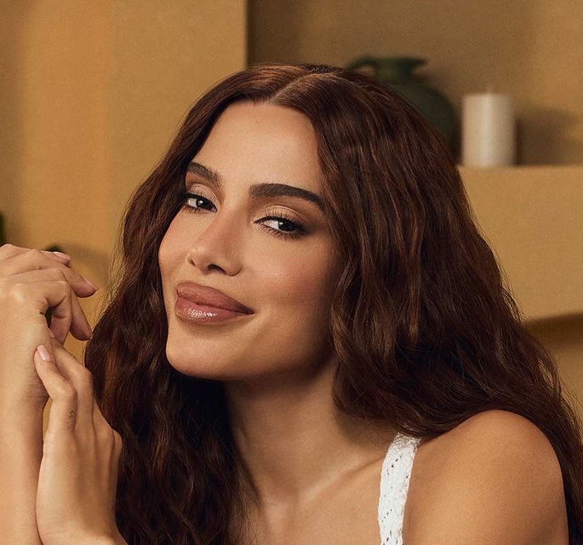 brasilpopcharts's tweet photo. AFIADA! Anitta em recente republicação no Instagram: 

“normalizem responder mulheres antifeministas apenas com se eu quisesse saber sua opinião eu perguntaria pro seu marido” https://t.co/wSd2AVUVwY