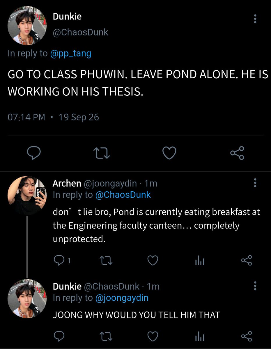 Nuraish200612's tweet photo. #pondphuwin scommed au where Phuwin has been in love with his brother best friend Pond and he has zero filter about it. While Pond is a cold senior but very protective of Phuwin.
Part 1 https://t.co/R5HnWafnSe