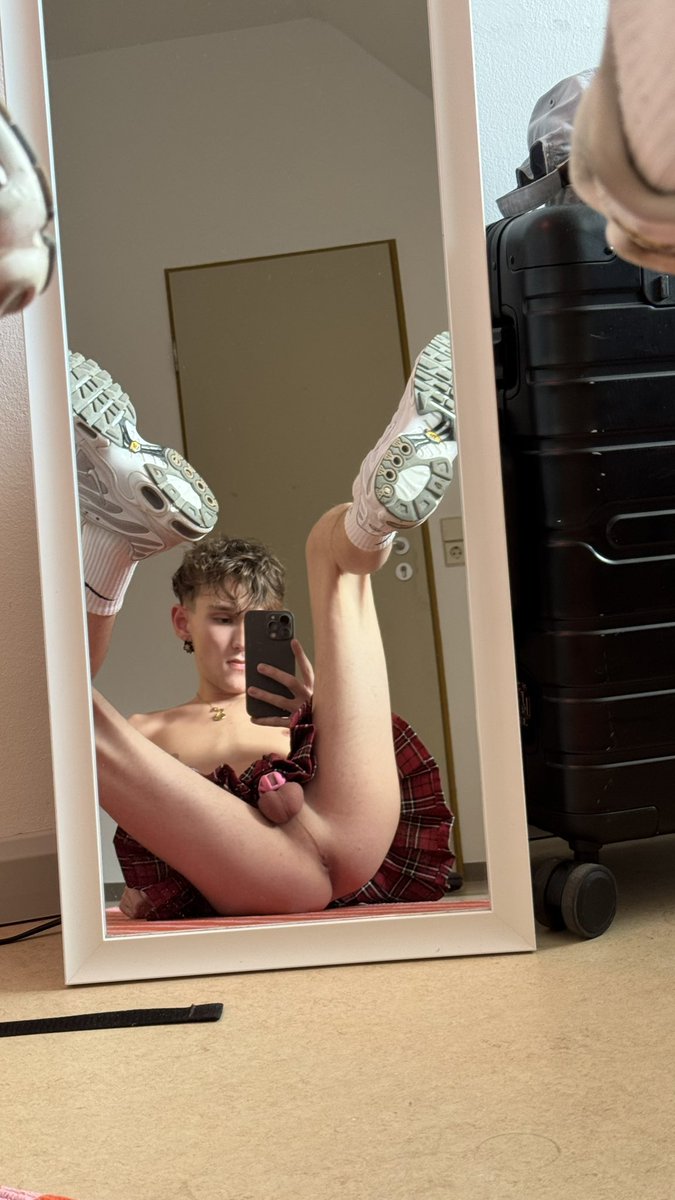 lockedcarl's tweet photo. New With Face 
#locked #locktober #twink https://t.co/HizF2MPjhj