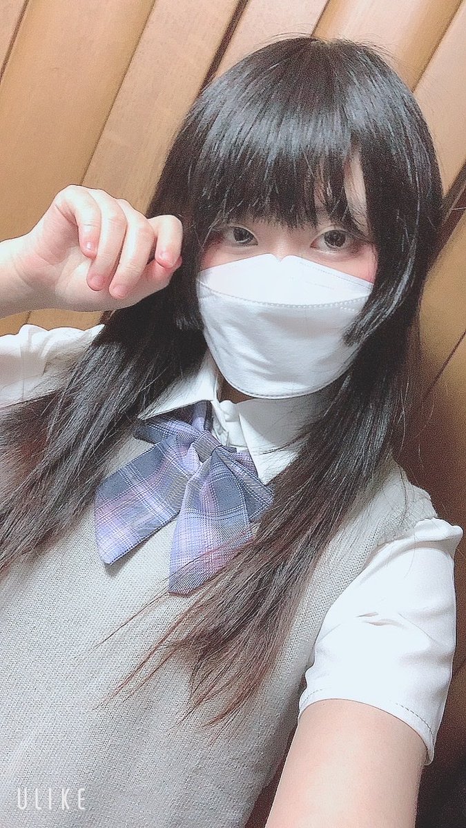 otogiciel's tweet photo. はじめまして、しえるです🐣
18歳、定時制高校に通ってます🏫
絵を描いたり写真を撮ったり、のんびり過ごすのが好き📷🎨
いつか自分の写真集を作るのが夢です。
学校のことや日常、写真をゆるく投稿していきます🌷
気軽に仲良くしてね！
 #裏垢女子  #裏垢jk #オタク女子 https://t.co/dOJv2HsSZ1
