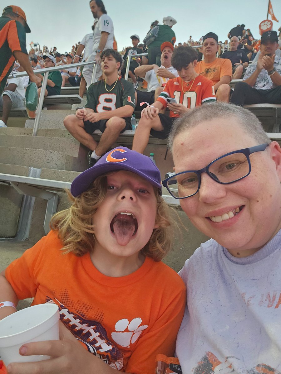 LLarramore's tweet photo. It wasnt easy trekking across campus, and climbing the stairs, but we made it to the first game this year. I did tear up a little before the run down the hill...it's been a LONG year, and one of the biggest fights of my life. I was just so glad to be there! https://t.co/uK4hb1hG9f
