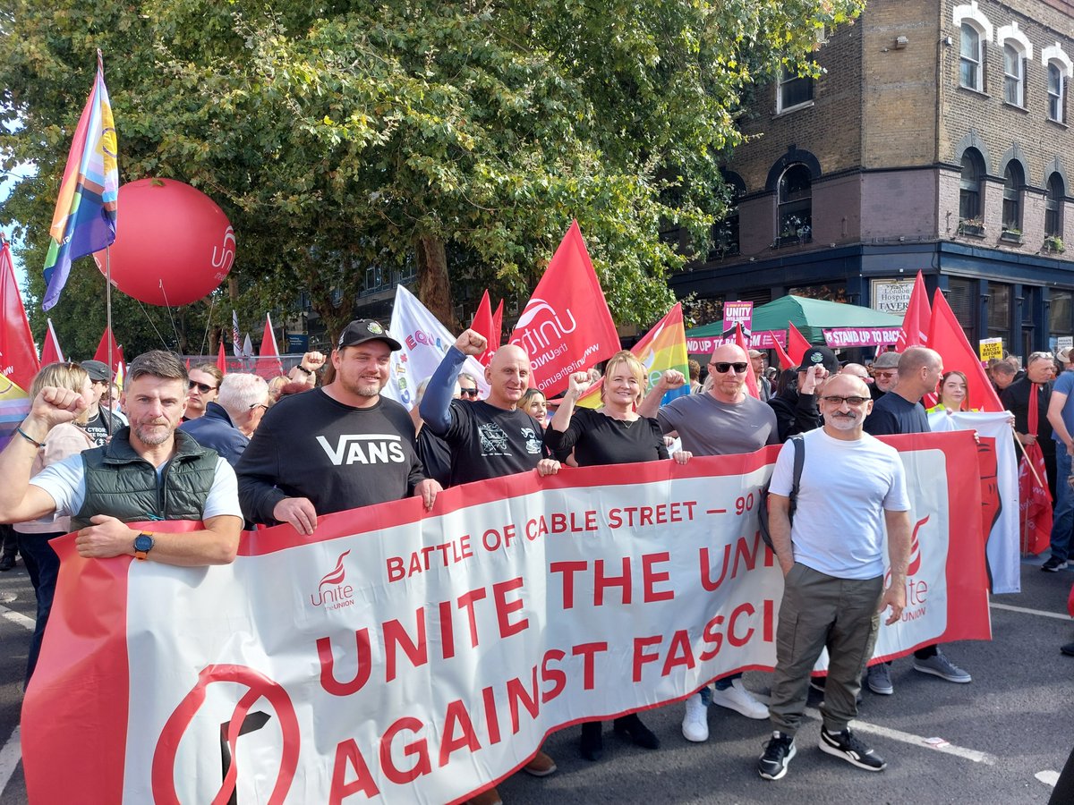 NSSN_AntiCuts's tweet photo. #NSSN on the #CableSt90 demo today to celebrate the 90th anniversary of when fascists defeated by working-class resistance in the East End of #London 

Workers unity NOT division 

Jobs, homes and services NOT racism 

1936-2026: the workers united will never be defeated ✊🏿✊🏽✊️ https://t.co/MXPKlUOo2l