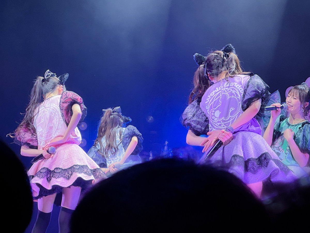 pinmochi's tweet photo. 個人的好き振付2選
#わーすた
#わーすたWORLDTOUR https://t.co/fGwPM8bng5