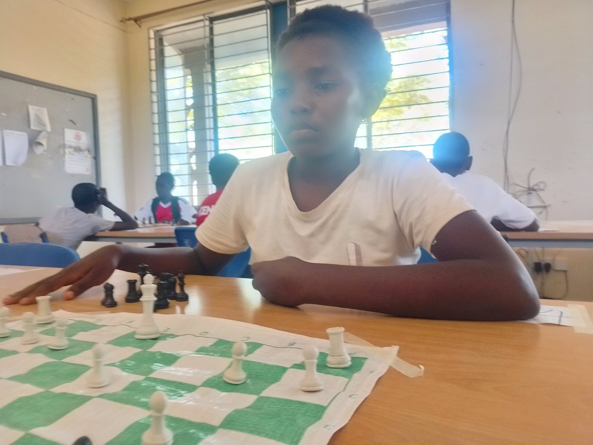 Doshbg's tweet photo. Their Dreams are Valid ♟️ @thegiftofchess @BerniceWambui22 https://t.co/j3WhJzE7wH