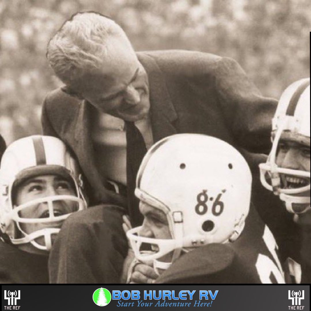 KREFsports's tweet photo. 79 years ago today: Bud Wilkinson won his first home game at OU, beating Texas A&M 26-14.

That day is also believed to include the earliest known appearance of OU’s “Play Like A Champion Today” sign — 39 years before Lou Holtz brought the tradition to Notre Dame.

A pretty cool piece of OU football history.