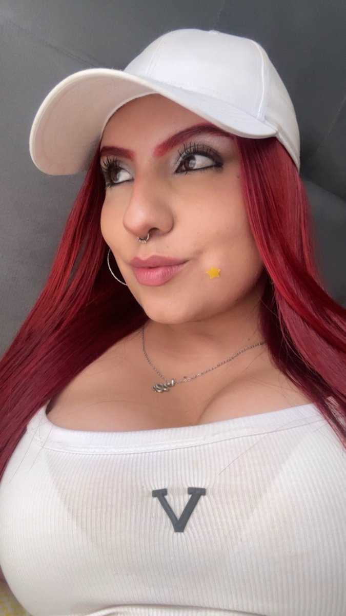 valerrorifica's tweet photo. Buenos días amorrrr☀️📿 https://t.co/8uFNVctFIX