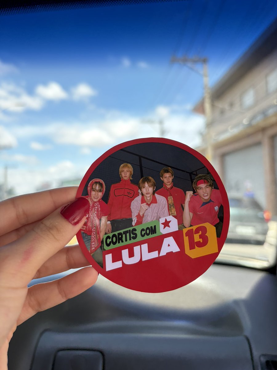 IMarylua's tweet photo. Quando uma Stay / Coer / Army (e shottie) vai votar: 
⭐️✊🏻❤️ https://t.co/ua4SMB9HYk
