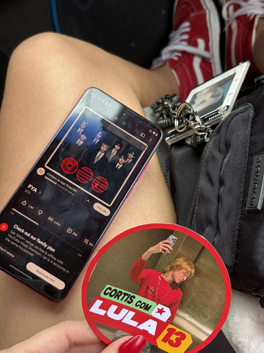 IMarylua's tweet photo. Quando uma Stay / Coer / Army (e shottie) vai votar: 
⭐️✊🏻❤️ https://t.co/ua4SMB9HYk