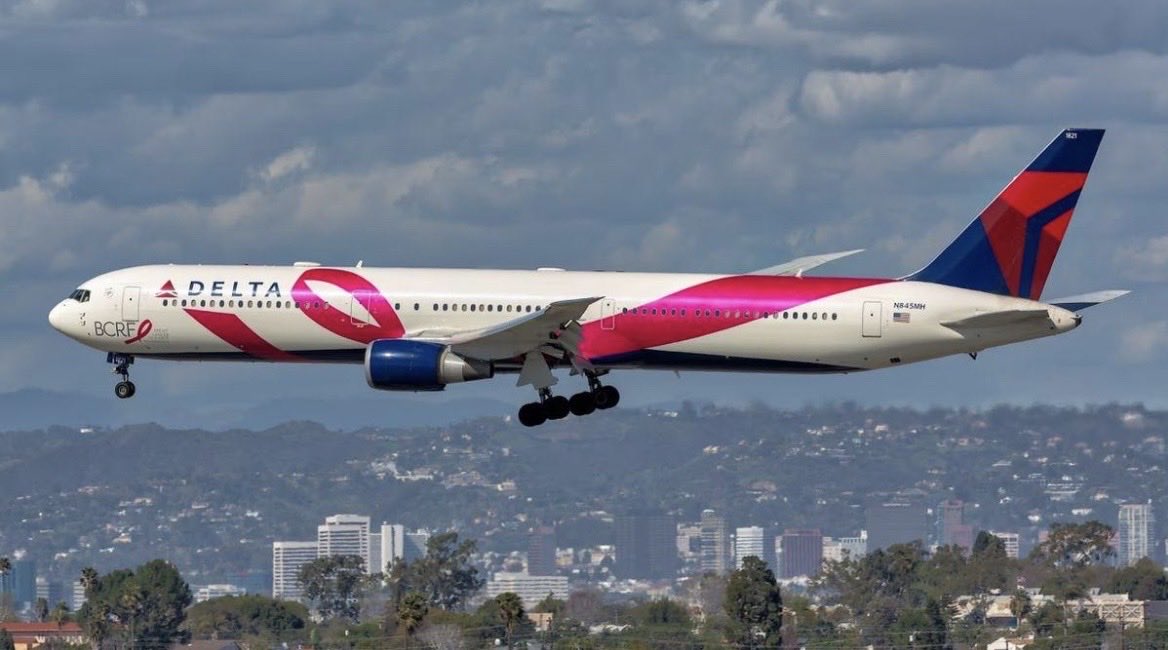 riverghostt67's tweet photo. Are you ready to fly PINK fam ?🩷✈️

Pinktober has only just begun🎀😁

Join the community on Telegram🫶
https://t.co/G17HLOglPC

( solana:AVBN6kXdaw27ySuvMevKYzNTL8d39b7sGQFDCmsvpump for @BCRFcure ) https://t.co/cECKxEaSCL