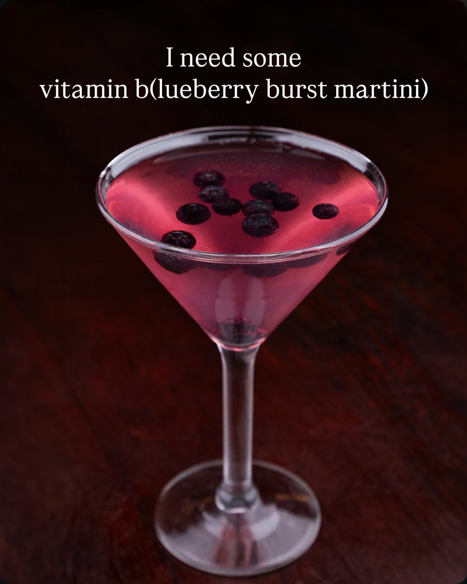 CopperTopTavern's tweet photo. the best way to get ur vitamins ✨
.
.
.
.
#foodie #drinklocal #instafood #tavern https://t.co/KzLsjL27jR