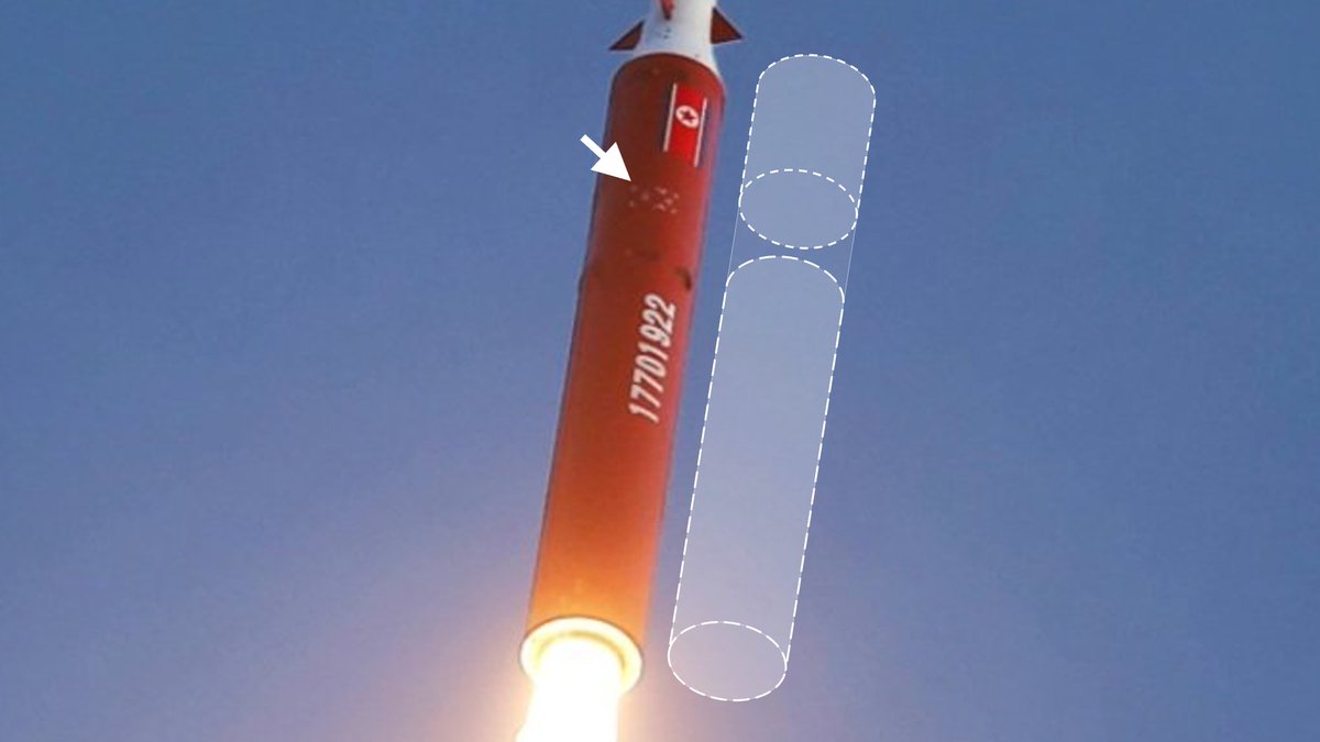 ArmsControlWonk's tweet photo. That looks like a two-stage booster to me. https://t.co/cuUAyGVGy1