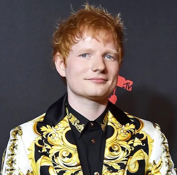 JimmyJ4thewin's tweet photo. 🚨BREAKING: Ed Sheeran set Gillette Stadium’s single-show attendance record in 2023 with 71,723. 

Zach Bryan just broke it with 73,538. https://t.co/3Swwn1Pytx