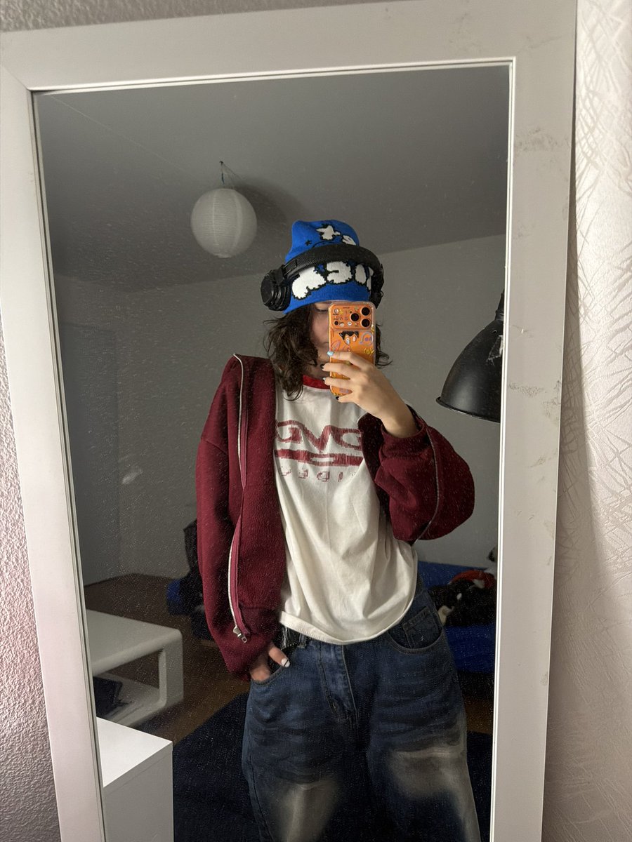 fcitttt's tweet photo. мне нельзя работать, у меня все силы уходят на то, что бы быть прикольным https://t.co/pEh4WQONYX