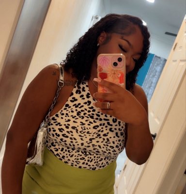 KiAutumnn's tweet photo. #NewProfilePic https://t.co/YDhrv32BQa