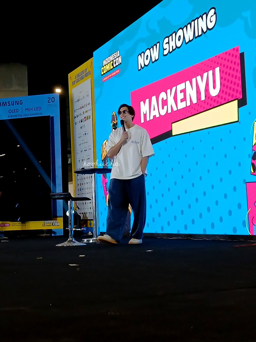 koohiicha's tweet photo. Hari ini dia senyum mulu, lagi good mood banget kayanya #mackenyu #indonesiacomiccon #ICC2026 https://t.co/gmAnFS6gfX