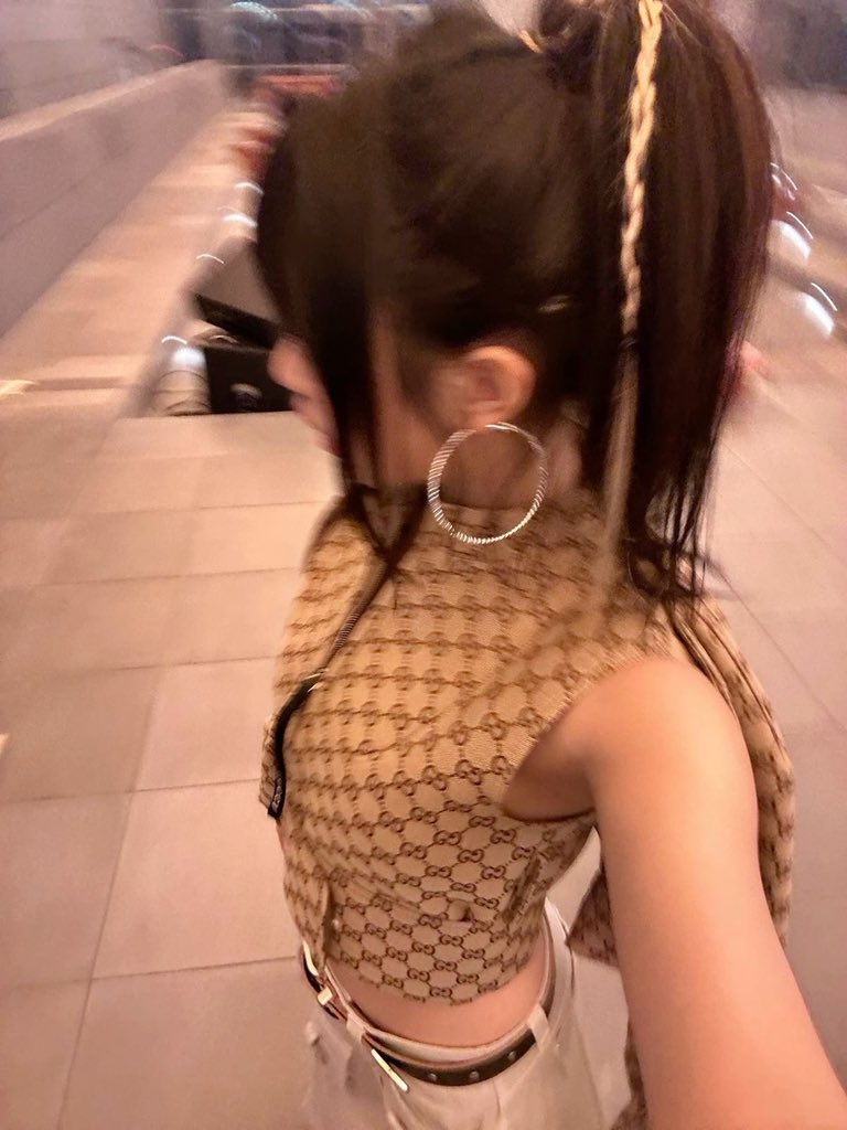 godjeanz tweet picture