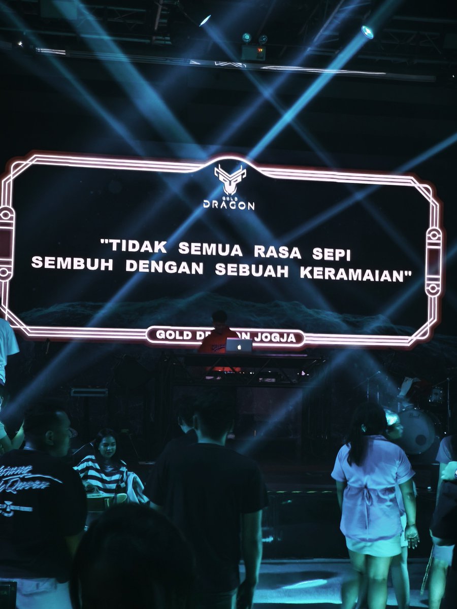 ayaaalo97's tweet photo. kok gue tersinggung.. https://t.co/LspDQEfbz7