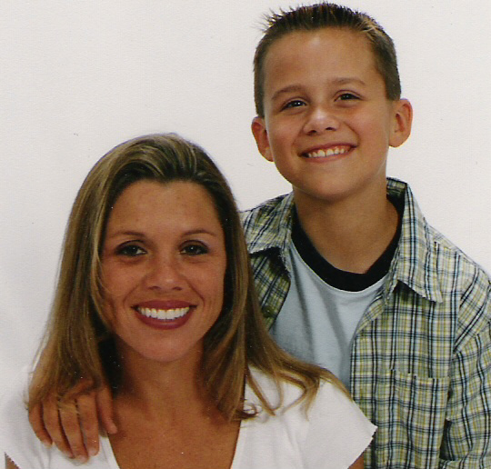 TheUnsolvedHub's tweet photo. It was a hot Monday afternoon. July 24, 2006. Franklin, Indiana.

10-year-old Blake Dickus had spent the weekend at his dad's house with his dad Sean and his stepmom Chynna, 26. He was getting ready to head back to his mom's.

He never made it.

Sean came home from work and found them both stabbed to death inside the house on Aberdeen Drive, in a subdivision that was still half under construction.

Early on, suspicion fell on Sean himself. He was the last person to see them alive and the first to find them dead.

But detectives were chasing something stranger.

That summer, someone had been breaking into homes in the neighborhood in broad daylight. Five houses, all within half a mile of the Dickus home. One of them was hit the same day as the murders, on the same street.

The break-ins all had a signature. The intruder sliced the window screens in a "T" shape, one cut across and one cut down, so the screen folded open wide enough to crawl through. Coins and jewelry were taken, including a class ring.

And in every house, the burglar raided the refrigerator.

Police sat on those details for years while the leads piled up. By 2015 they'd taken in nearly 500 tips. That year a group of veteran investigators called the Vidocq Society reviewed the case and told Franklin police to go public with what they'd been holding back. So they did.

Still nothing.

Billboards went up offering $25,000. Years passed. Chynna's mother died without ever seeing anyone charged.

The prosecutor who first had the case in 2006, Lance Hamner, eventually became a judge. Then in 2022 he left the bench and ran for prosecutor again. He's said this case was the main reason.

On September 25, his office pushed the reward to $100,000.

One week later, on October 2, a grand jury indicted 35-year-old Michael Jerome James of Franklin on two counts of murder.

Do the math. In the summer of 2006, he was around 14 or 15 years old.

He'd been living in Franklin. His most recent run-in with the local court before this was a speeding ticket in 2024.

Because grand jury proceedings are secret in Indiana, prosecutors aren't saying what evidence broke it open. Police haven't said in court that he committed the burglaries either.

He's charged, not convicted, and he's presumed innocent.

But for the first time in 20 years, Blake and Chynna's families have a name.