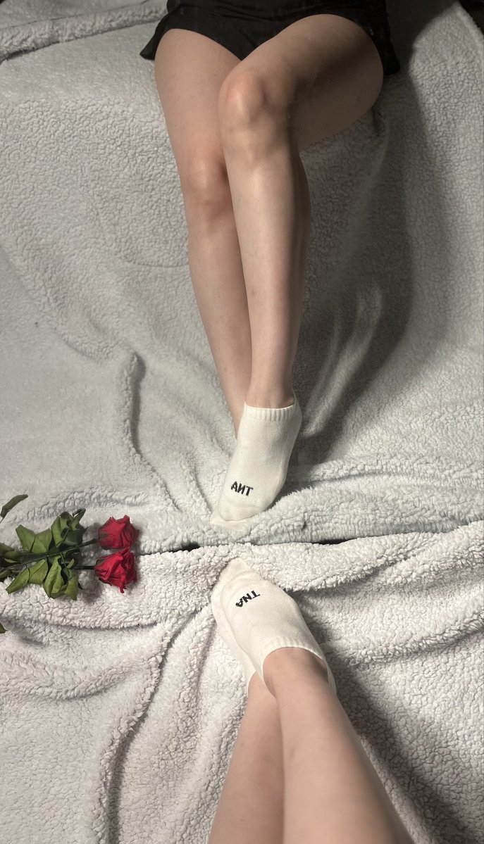 Sinninginsocks's tweet photo. Like these socks? 

#footfetish #stinkysocks #sweatysocks #dirtysocks #sockfetish https://t.co/7xlTgSH8IJ
