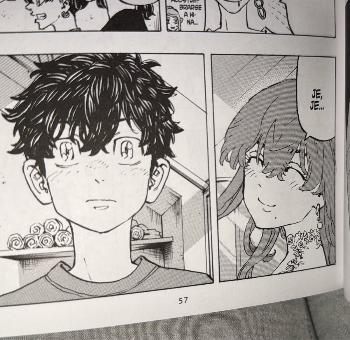 Fuyista_'s tweet photo. Como olvidar que Takemichi al ver a Hinata sonriendo lo primero que se le vino a la cabeza fue “Mikey” y recordo cada sonrisa de el DIOSS 😻 https://t.co/RDOKw4l8L3