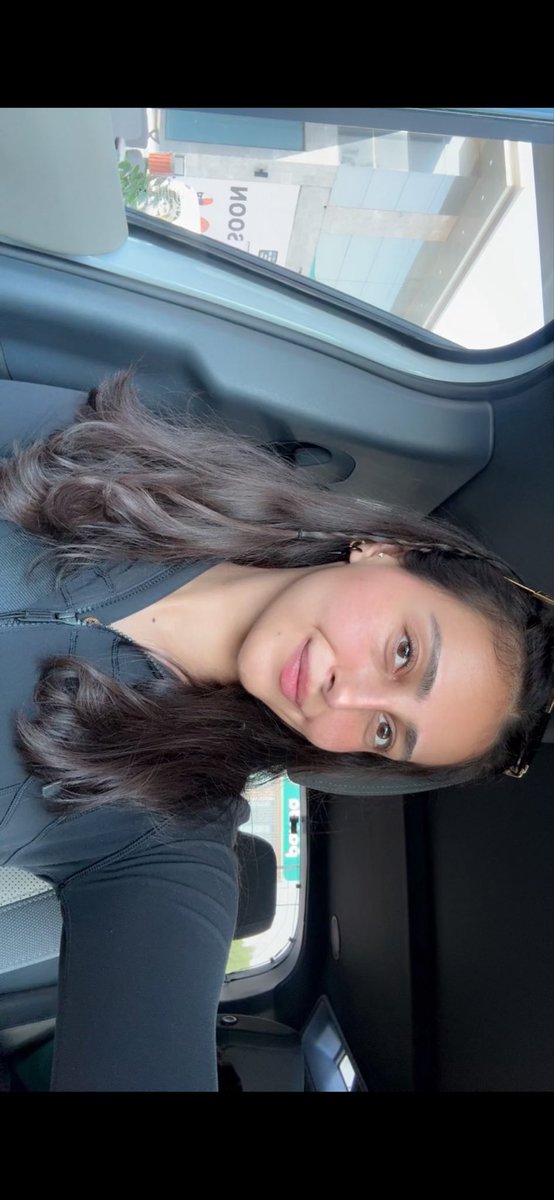 bayoot1212's tweet photo. ركزلي على الممماممييي اسماء السياري🥵😵‍💫 

اسمعها وهي تقول ماميي ي مهان 😵‍💫🥵🥵 https://t.co/zYV0sa2Kkx