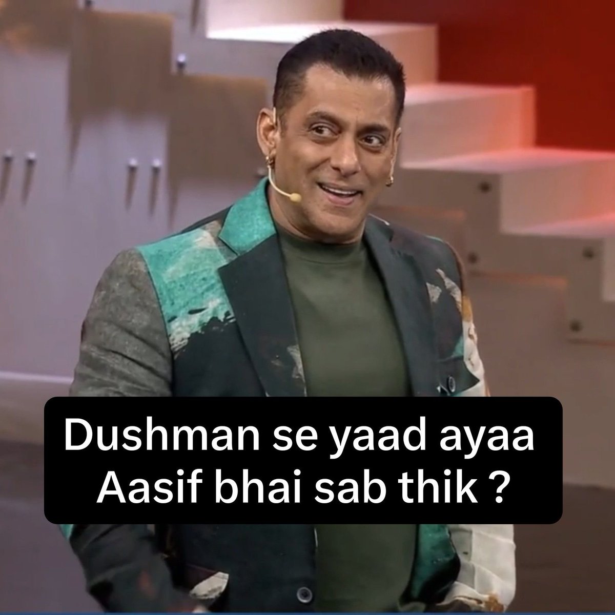 _Vivaadit_Ravii's tweet photo. Sallu bhai ko Aasif mai Vivek Oberoi dikhta hai😭🥀

#BiggBoss20 https://t.co/D18YAXq0wr