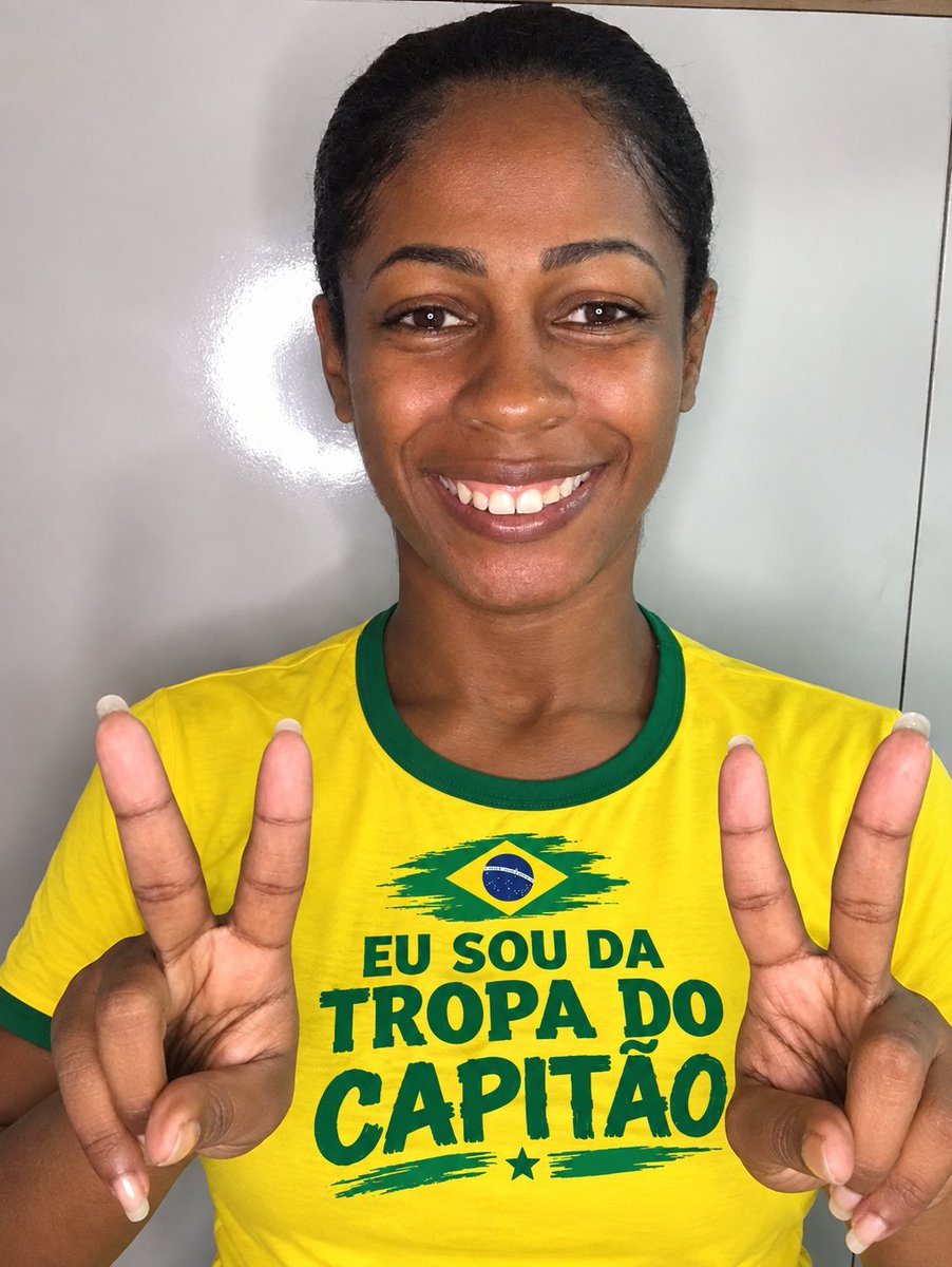 MamaedoAugusto's tweet photo. Exercendo meu direito de cidadã 🇧🇷
2️⃣2️⃣ Desde 2018
Nunca votei no 13, nem antes de " Bolsonaro" https://t.co/p9HVaadU1i