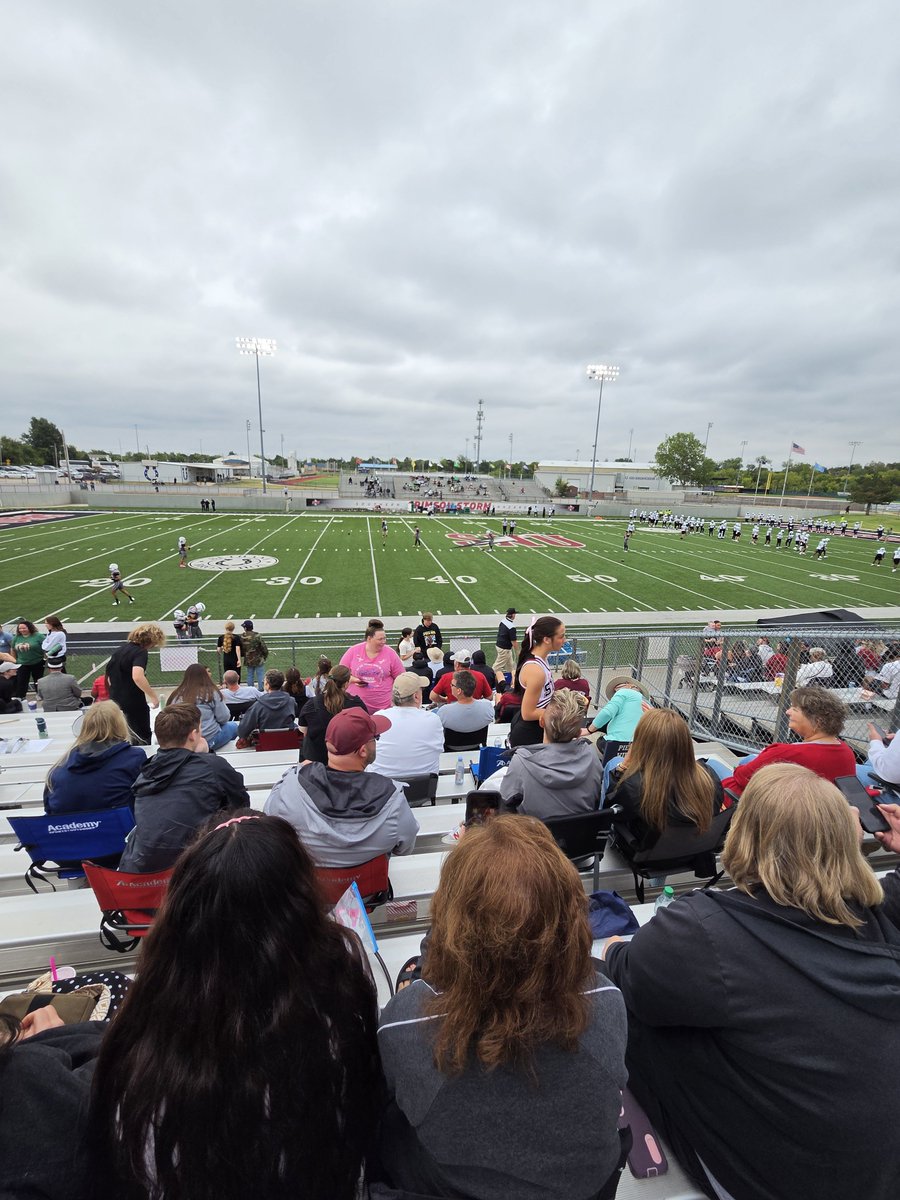 GageSeely's tweet photo. Had an amazing time with my family at the @SNUFootball game yesterday!! Thank you to @CoachRiosSNU for the invite and the great conversations!! #AYGATT #AGTG #QBTraining #Classof2027 @One11Recruiting @QBHitList @Rivals @Recruiting817 @_EliteProspects @GregBiggins @BrandonHuffman @ChadSimmons_ @mcprepathletics @TXPrivateFBGuy @TXPSMedia @its_codywhite @PrepRedzoneTX @tapps247 @ELITE_HSFB @NextupDfw @CoachHada
