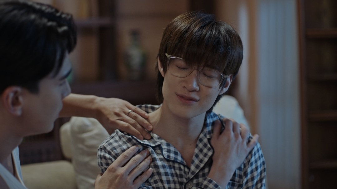 YourThirdSeries's tweet photo. เจอกระบวนท่านวดของคุณสามไปรับรอง น้องแจมหายปวดเมื่อยแน่นอน 🫪

YOUR THIRD SERIES EP11

#ที่สามของเธอEP11 https://t.co/a6xQejrItR