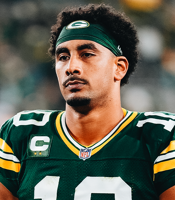 Covers's tweet photo. Covers Intel 🚨

The Buccaneers are 0-12 ATS in their last 12 games.

The Packers are 0-8 ATS in their last 8 games.

Green Bay is -2.5 on the road in Tampa today.

Which team finally gets a cover?

h/t @JTFOz https://t.co/RYWa6LXEl3