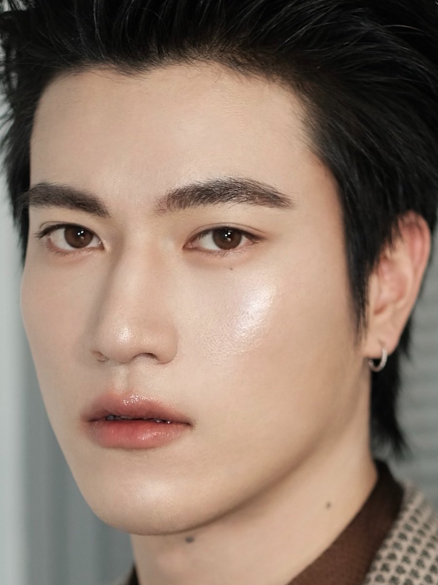 immxooiill's tweet photo. โหหหหหหหห กุโอ้โหเลย สุดดดด 🥹🤲🏻🤏🏻 ถูกต้องมาก หล่อมากก หน้าดีมากกกกกก https://t.co/RKzMXNbT4C