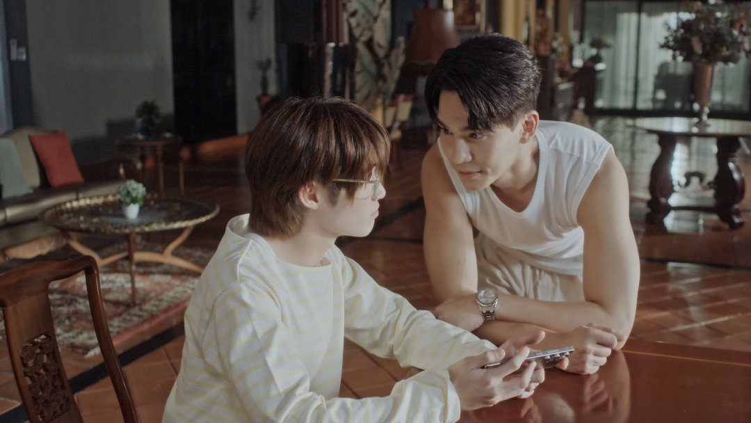 YourThirdSeries's tweet photo. แค่น้องแจมบอกอยาก คุณสามก็เสิร์ฟทุเรียนแบบยกสวน 🤩

YOUR THIRD SERIES EP11

#ที่สามของเธอEP11 https://t.co/862rETyC00