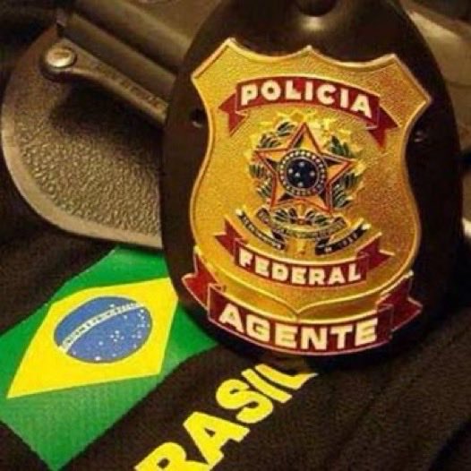 NewsLiberdade's tweet photo. 🚨URGENTE - PF anuncia que abriu investigação para apurar se governo Trump está interferindo nas eleições do Brasil https://t.co/U4JBDiu0dT