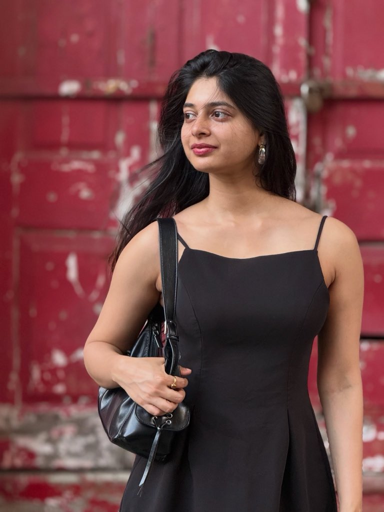 Glamreel's tweet photo. Yashashree Rao✨🖤/1

#Yashashree #YashashreeRao https://t.co/1lyXnu5RFQ