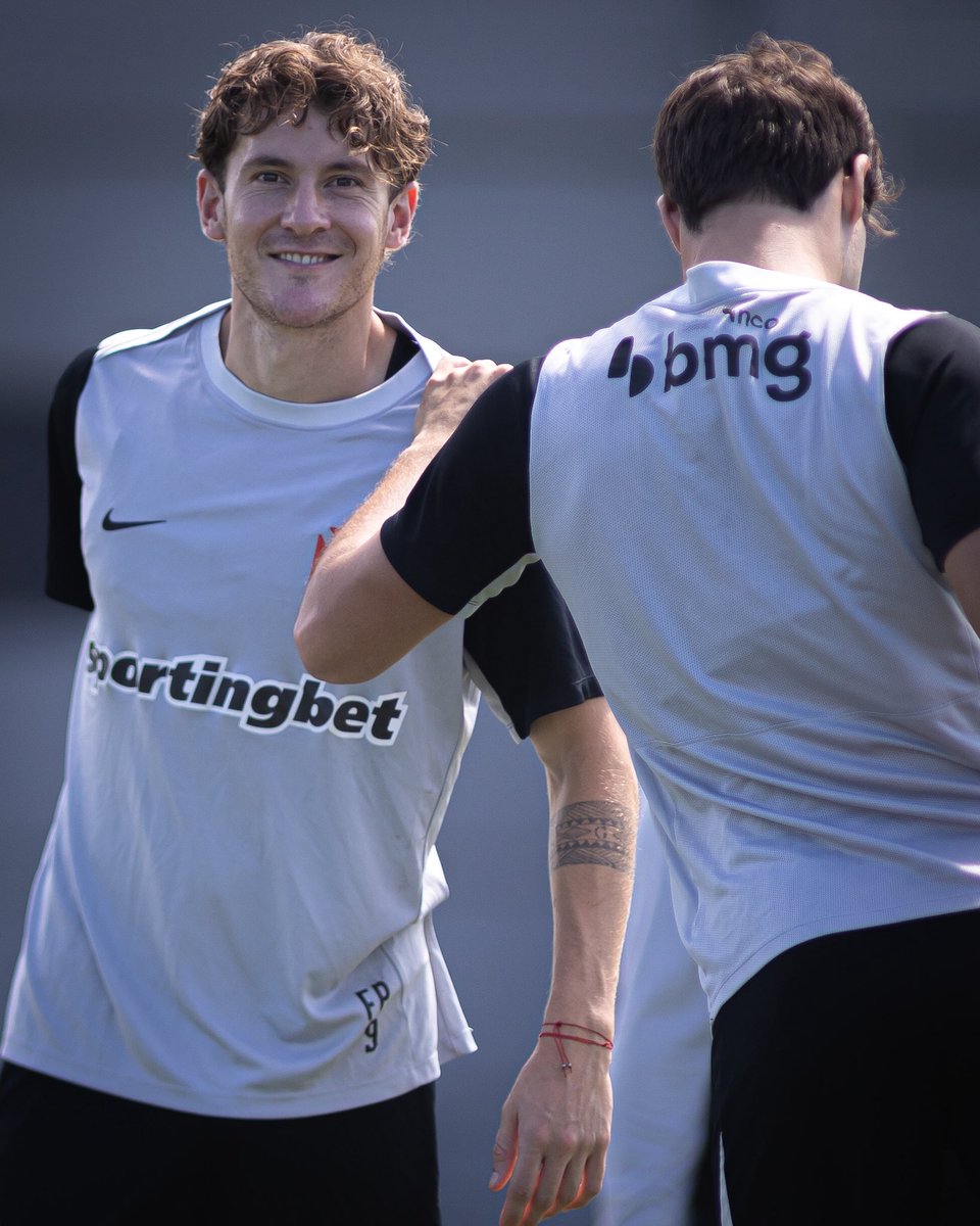 VascodaGama's tweet photo. Aproveitando os últimos dias da Data Fifa para seguir com as preparações! 🏋️💢

Treino de hoje concluído! ✔️

📸: Matheus Lima | #VascoDaGama https://t.co/5XKs6q9B9Z